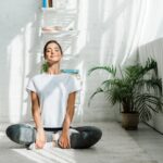 Yoga en casa para principiantes: tipos, rutinas, clases gratis